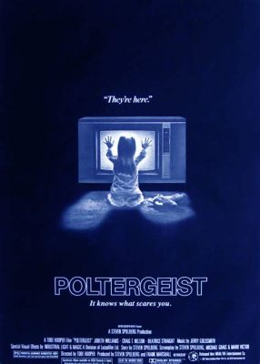 Poltergeist!  Bir Ailenin Kâbusunu Ekranda Canlandıran Bir Üstün Korku Filmi